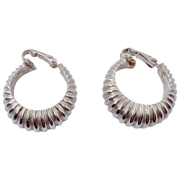 VTG Marcel Boucher Twisted Silver Croissant Hoop Earrings Clip-on Nautilus 8995E - Picture 1 of 11